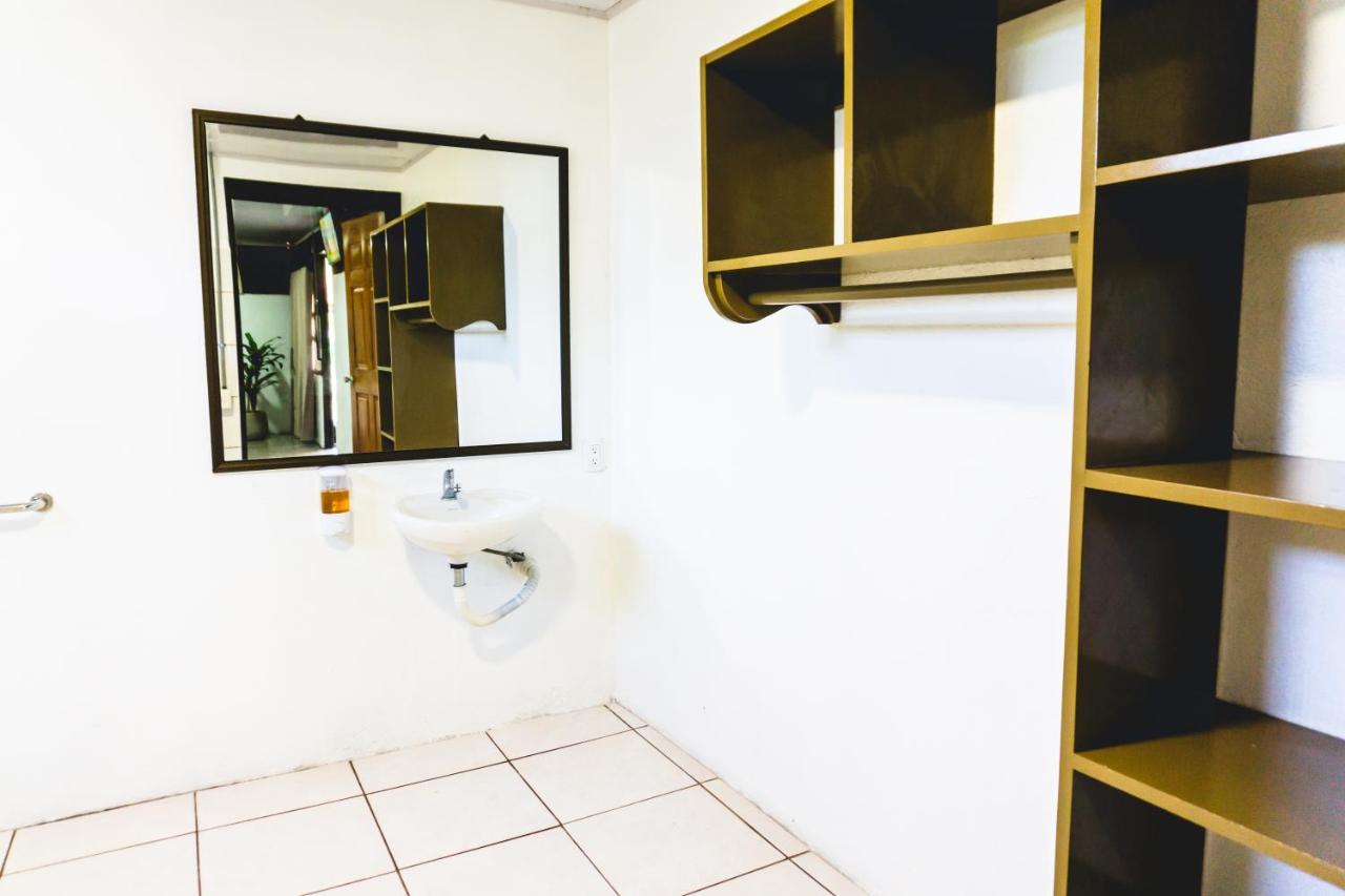 Cabinas El Prado San Isidro De El General 外观 照片