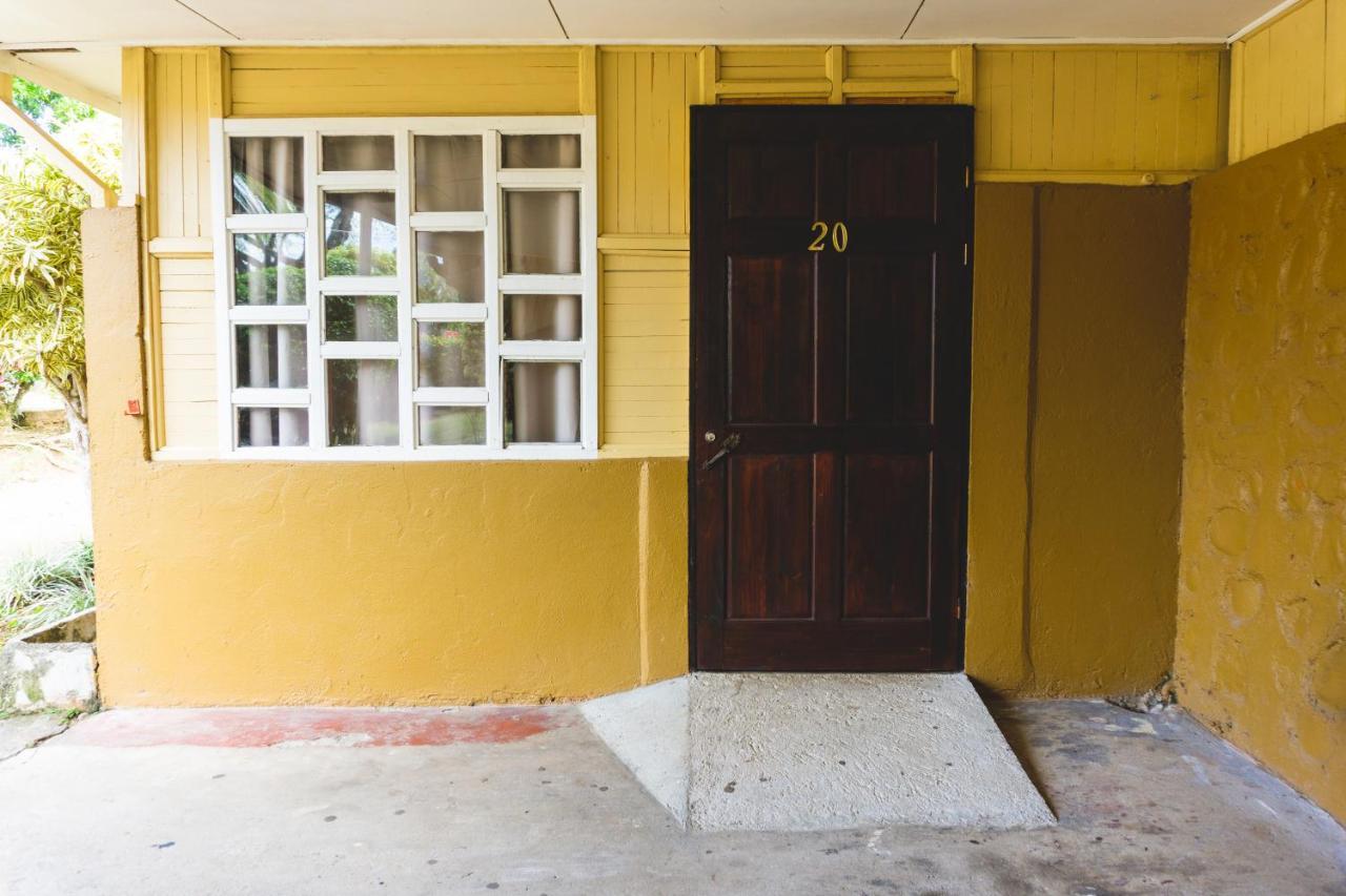 Cabinas El Prado San Isidro De El General 外观 照片